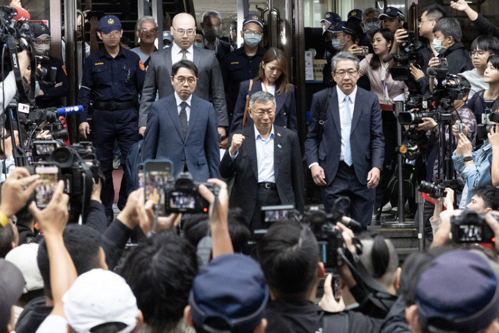 聲援柯文哲！高虹安、鍾東錦挺「赤誠」人格　媒體人：沒中飽私囊跡象