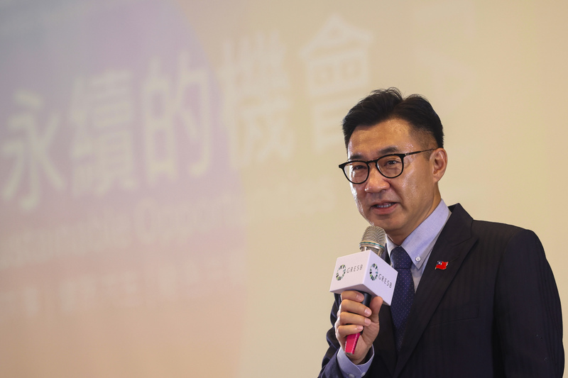 立法院副院長江啟臣表示，兩岸應該往和平共榮方向發展，呼籲大家應以和平相處為目標。圖/中央社