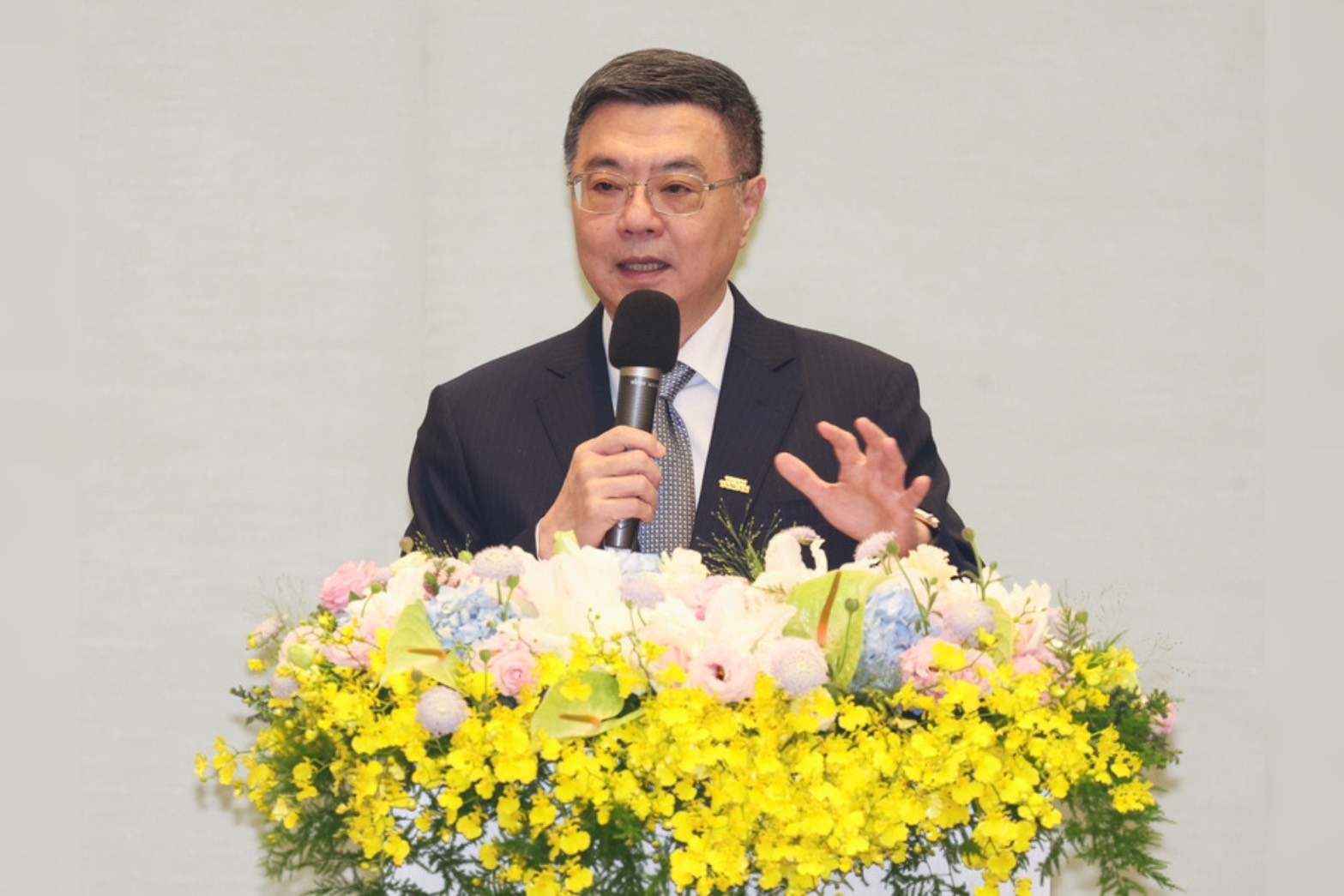 行政院長卓榮泰強調，已指示全送出解凍案，喊話立院能在短期內完成解凍，以便行政院業務得以順利推進。圖/中央社