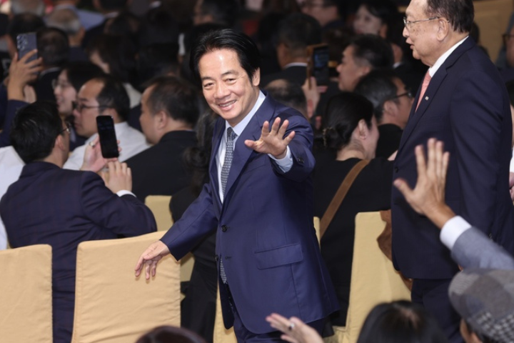 【梅花社論】魯莽的領導人    錯亂的媒體識讀