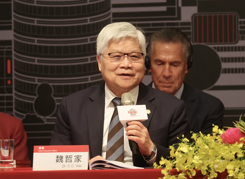 台積電董事長魏哲家4日表示，兩岸及世界領導人都是聰明睿智的人，不會讓戰爭發生。圖/ 中央社