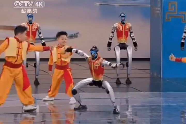 春晚機器人賣爆了！285萬元「同款」秒殺　訂單暴增150%