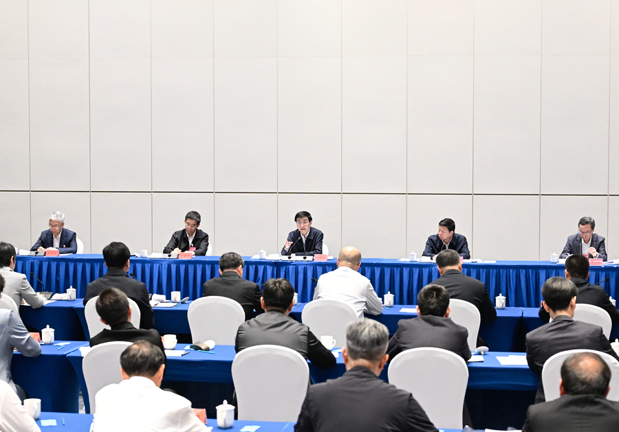 大陸政協主席在海峽論壇前，參加一場兩岸融合示範區專題推進會。圖／取自新華網