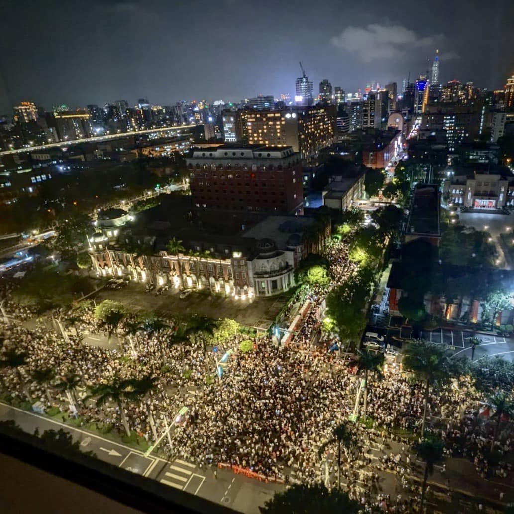 民進黨煽動自己支持者「被害妄想症」為樂，恨不得支持者草木皆兵。圖/賴清德臉書
