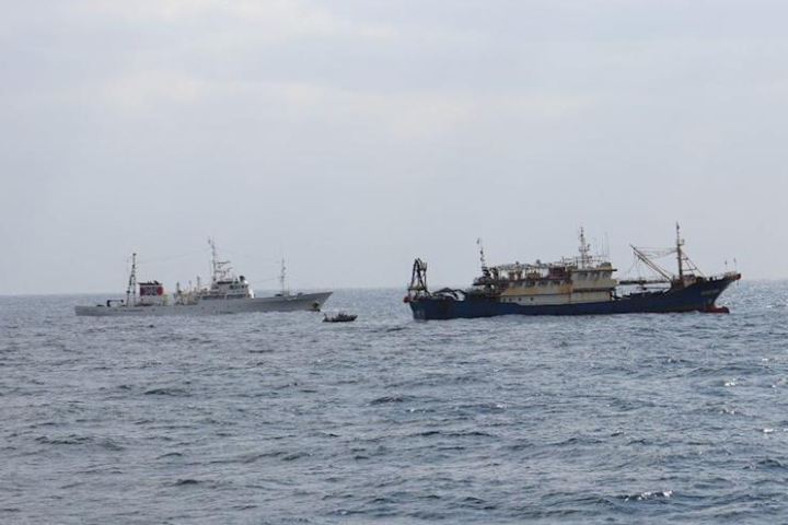 緊張再升級　陸大使稱中日局勢嚴峻　日方隨後扣押陸籍漁船及船長