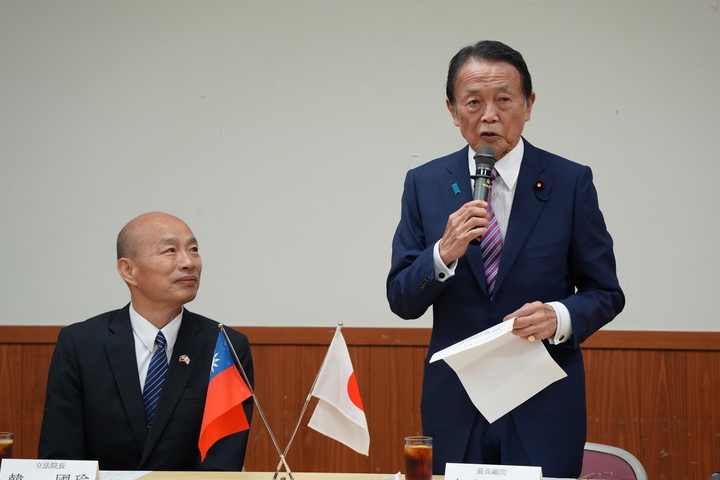 韓國瑜率各黨立委訪日 麻生太郎提台海：堅決反對片面改變現狀