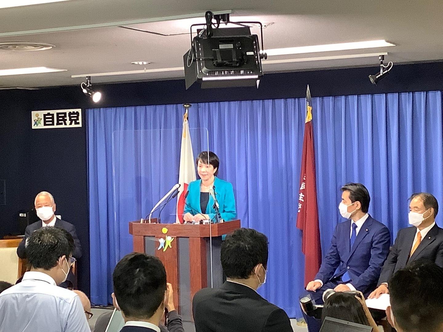 高市早苗被視為「安倍派」繼承人，繼承安倍晉三的路線。圖／取自高市早苗臉書