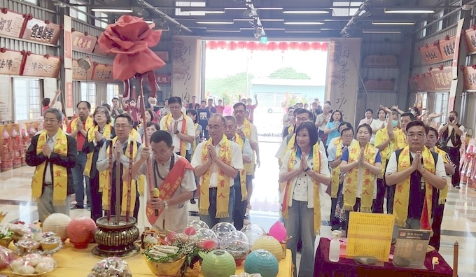 高雄湖內不動明王禪修寺16周年慶 藍綠民代齊聚祈福顯聖