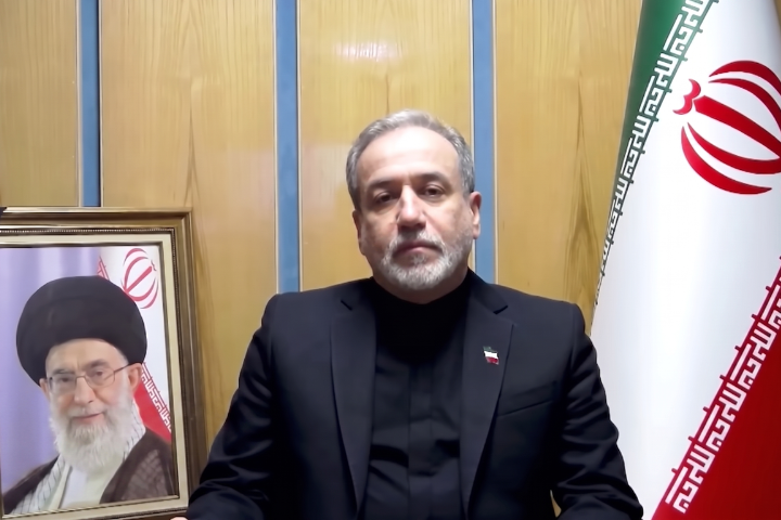 【伊朗危機】伊朗外長宣布重開荷姆茲海峽　川普致謝但稱海上封鎖將持續