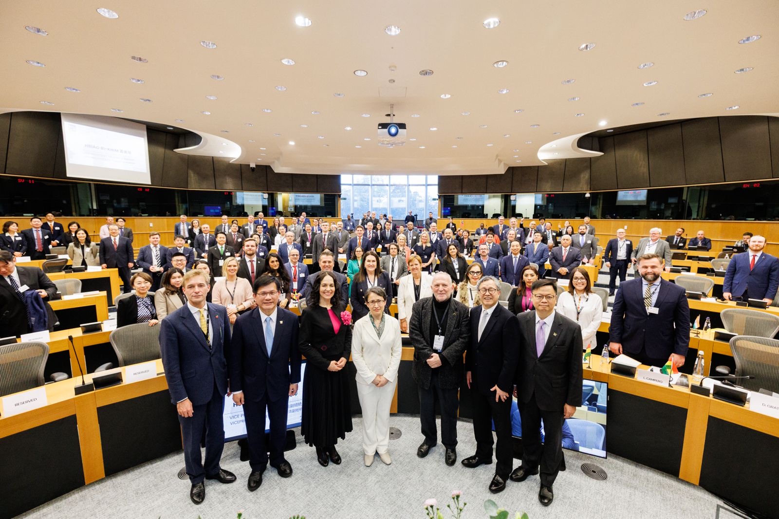 【梅花評論】蕭美琴歐洲行    吹噓過頭自暴其短