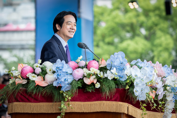【李其澤專欄】山巔之城的地基：繁榮如何共享？和平如何落實？
