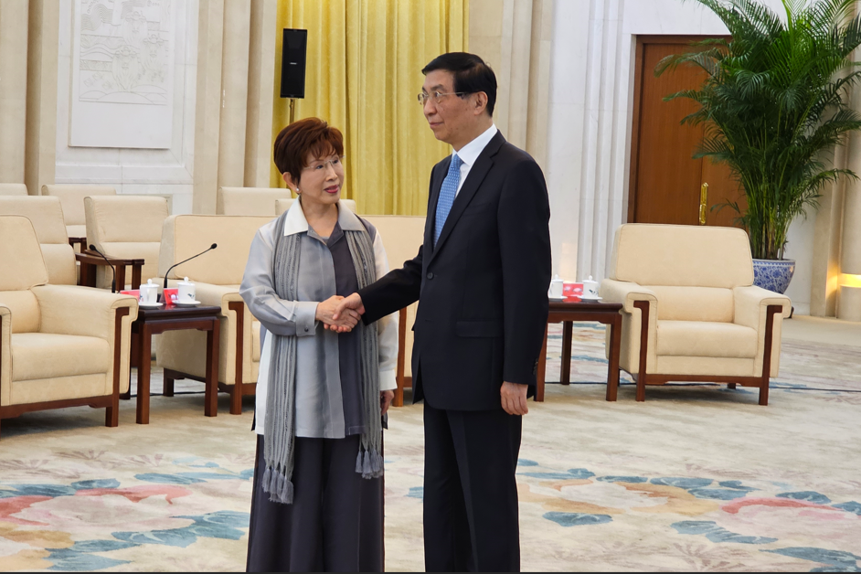 【九三閱兵】洪王會 洪秀柱：中華民國憲法就是統派  王滬寧：盡力推動和平統一