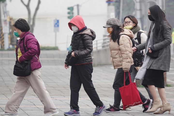 今北東有局部短暫雨　明回溫下周再有冷氣團
