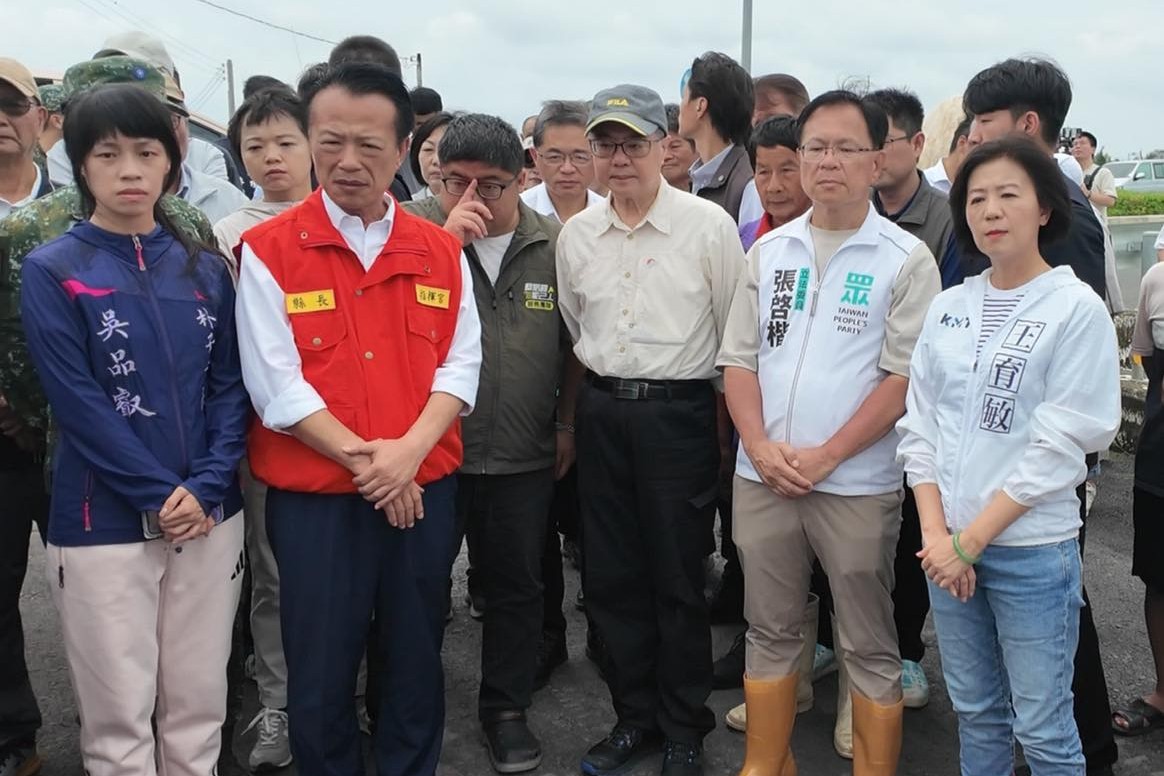 萬事莫如救災急！張啓楷挺王世堅撤罷：痛批王義川、沈伯洋「乞丐趕廟公」