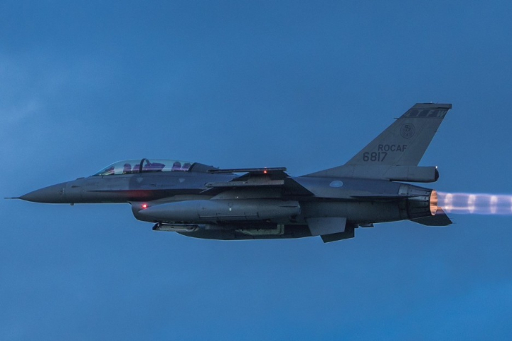 F-16V失事原因？空軍稱MMC無維修紀錄　卻證實「1系統」事發前2天異常