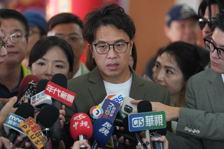 沈伯洋批科技廊帶、稱矽谷「舊思維」　蔣萬安競辦反酸：先回家補課