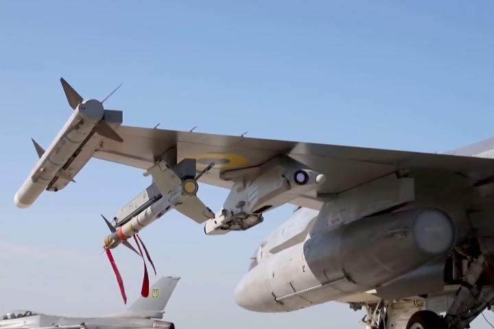 去年一度供應中斷　烏克蘭F-16曾連數周陷入無美製飛彈可用窘境