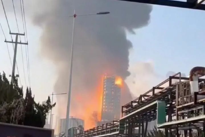 山東高密友道化工爆炸5死6失聯 陸媒：仍在搜救中