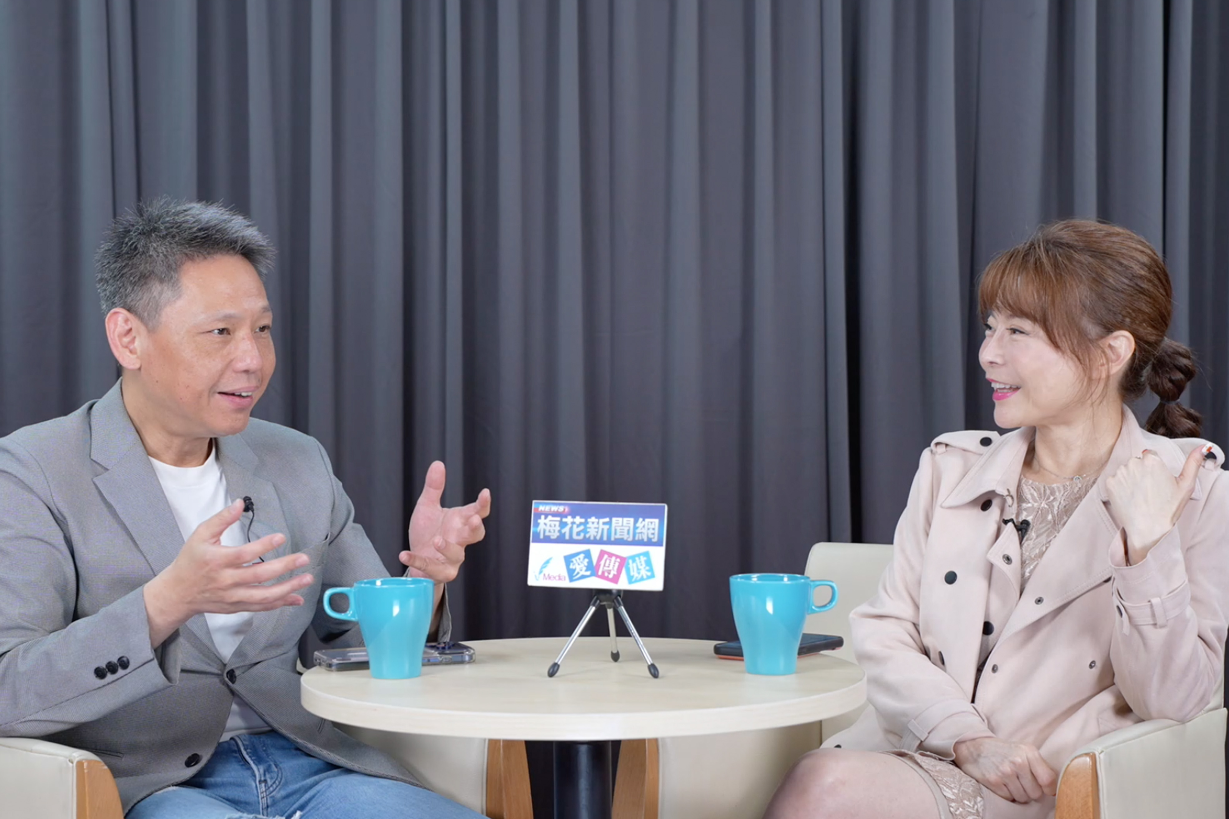 【寒梅Talk爆-72】從鄭麗文訪陸到選舉：謝寒冰與錢子對談藍綠博弈與國民黨內部暗流