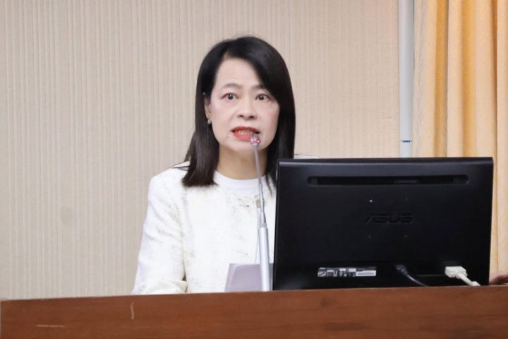 推普發2萬元　許宇甄：決不退讓　批政院拿財政紀律當擋箭牌