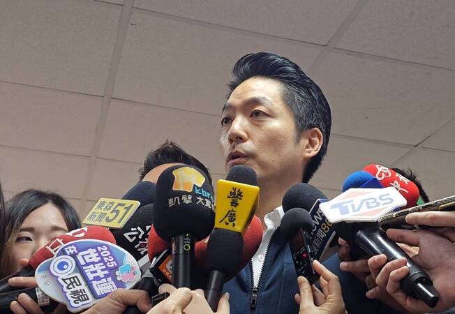 台北市長蔣萬安提出倒閣論引發回響，他強調要有更全面角度決定台灣走向。圖/中央社