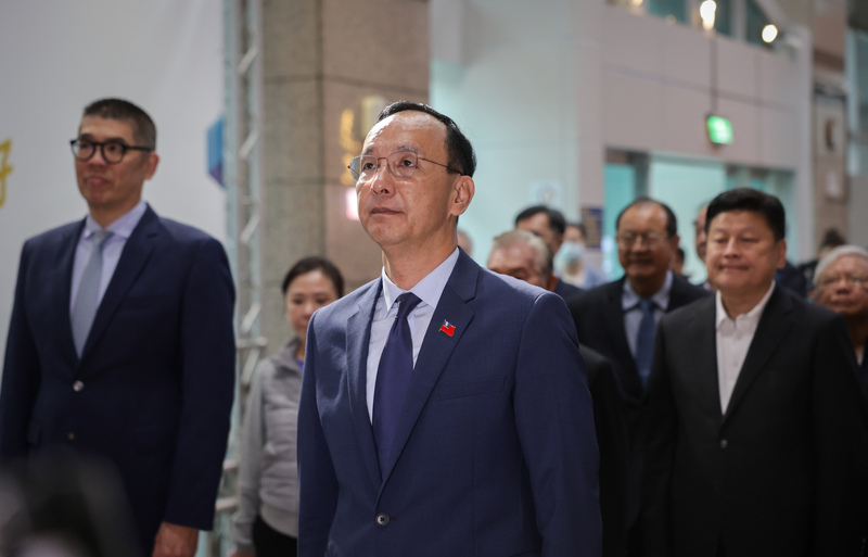 國民黨主席朱立倫痛批，綠營身為執政黨，竟頻在國外友人面前，抹黑、抹紅國民黨。圖／中央社