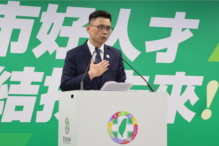 好感度不敵柯志恩！賴瑞隆獲提名拋「4個第一」　PTT刷一排：霸凌第一