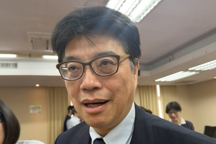 沒阻撓？雙城、兩湖論壇過去爆卡關、砍團爭議　邱垂正稱只禁海峽論壇