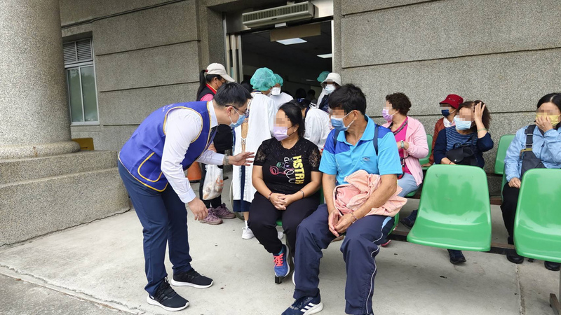 新北市樹林區組建的旅遊團至南部旅遊，在餐後發生集體上吐下瀉情況，前往醫院治療。圖/中央社