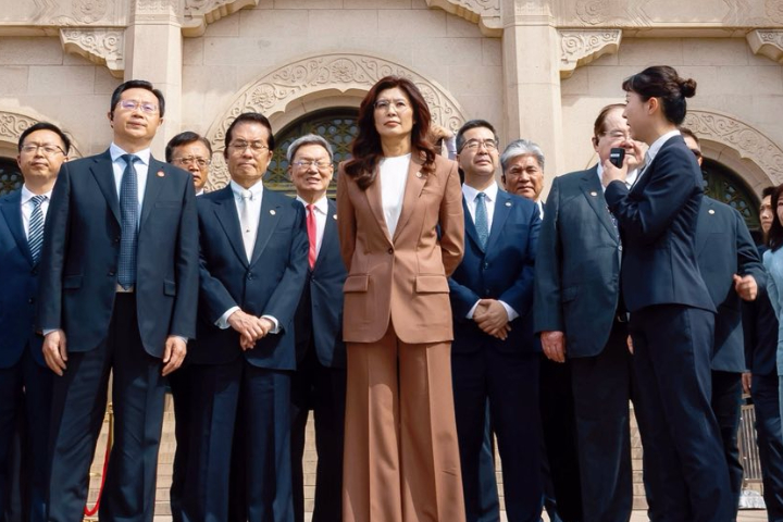 【更新】【鄭麗文訪陸】講了還被罵！鄭麗文中山陵提「中華民國」　陸委會仍轟四字