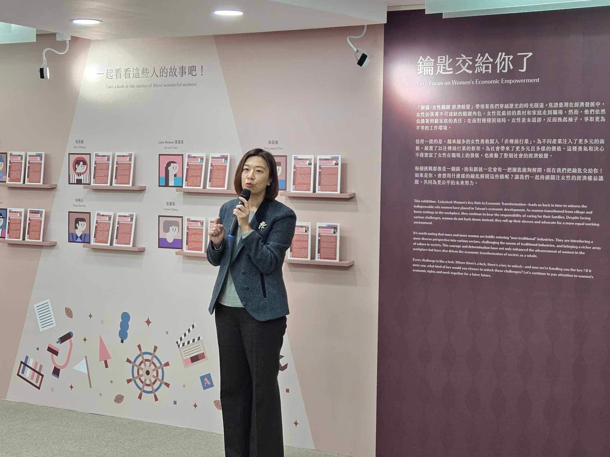 衛福部次長林靜儀近日因輸液缺貨頻繁在臉書發文抱怨，引發民眾黨立委陳昭姿批評不符合政務官應有的風格。圖/ 取自林靜儀臉書