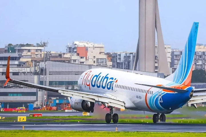 杜拜航空驚傳空中喋血！副駕駛攻擊機長急降沙國　以色列防長：聖戰恐攻未遂