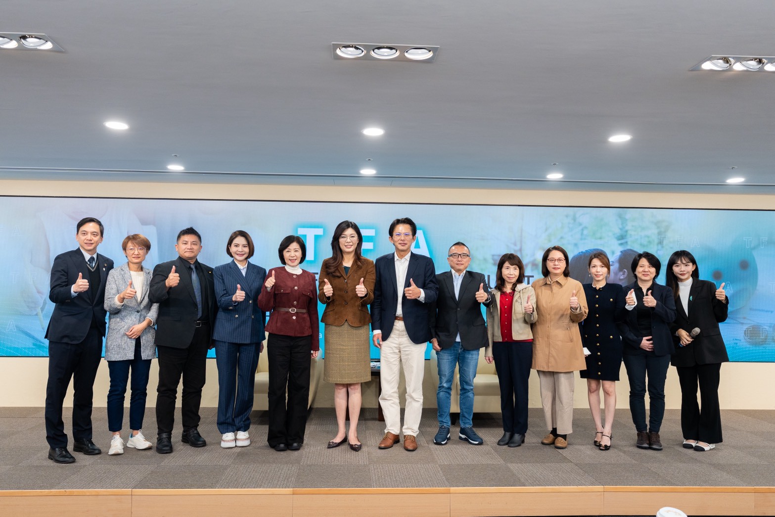 【梅花評論】解決少子化須先提高結婚率