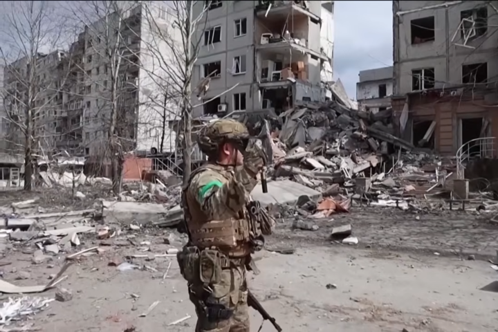 俄軍上月創紀錄270飛彈襲烏　紅軍城激烈交戰烏克蘭否認投降