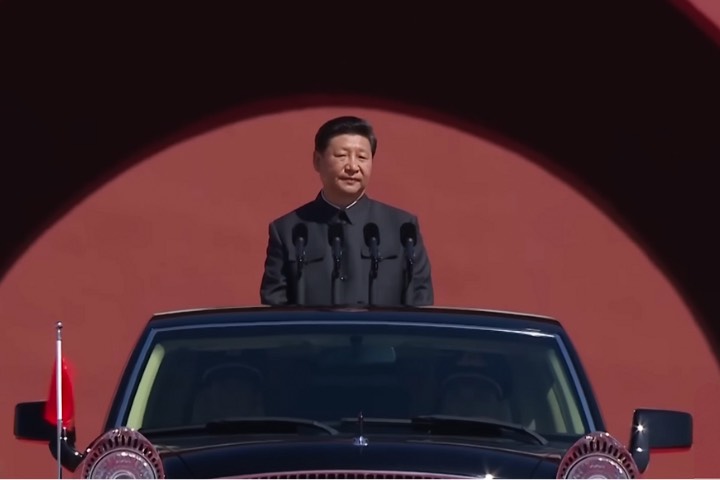 【九三閱兵】習近平閱兵式乘車檢閱軍隊 車牌號藏「傳承寓意」