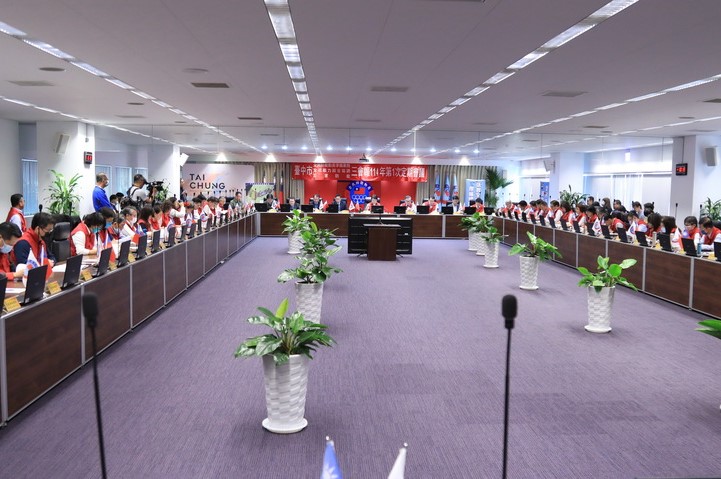 台中市全民防衛動員準備、戰力綜合協調及災害防救三會報，24日在台中市政府召開。圖/中央社