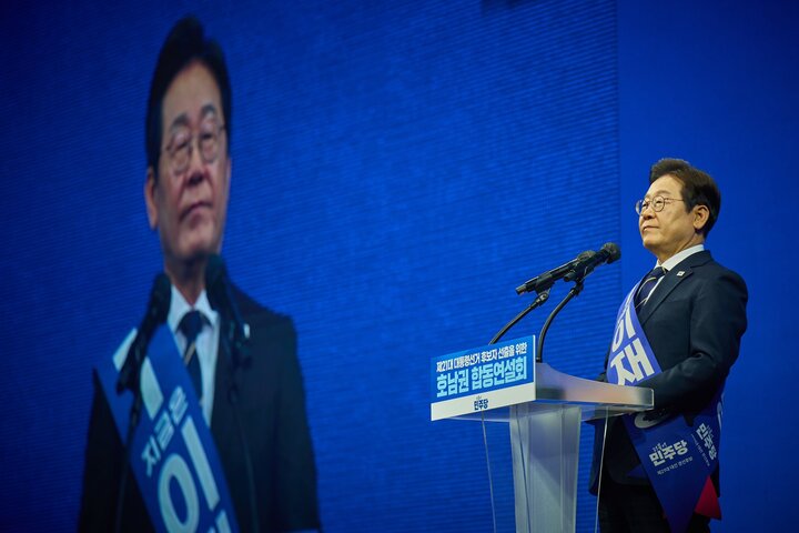 將代表共同民主黨挑戰韓國總統大位的李在明。圖/取自李在明官方《推特》