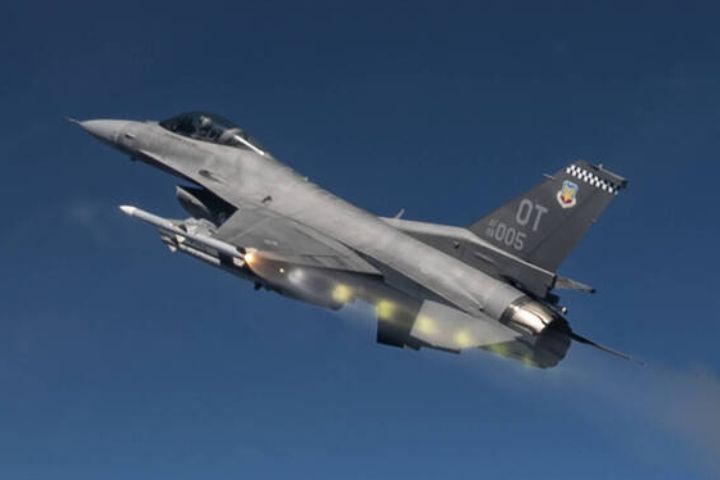 美國空軍完成AIM-120-D3「先進中程空對空飛彈」（AMRAAM）的實彈驗證。圖／取自埃格林空軍基地官網