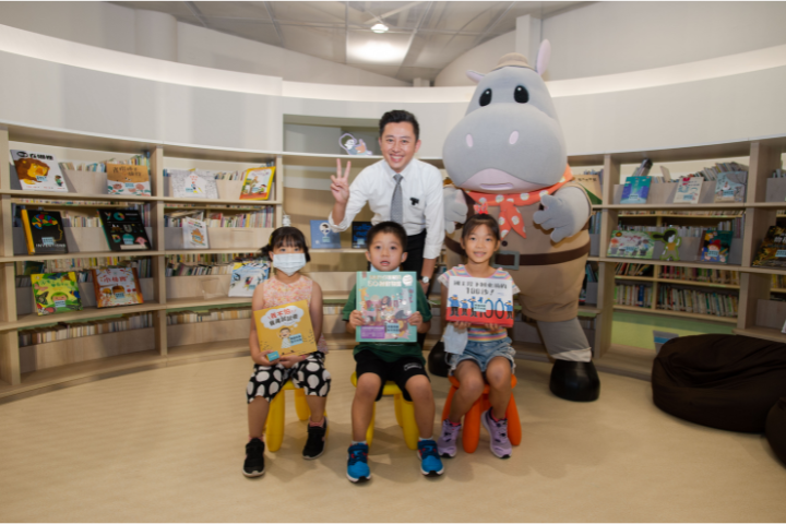 圖為林智堅在2021年新竹市長任內視察幼教。圖／取自新竹市政府官網