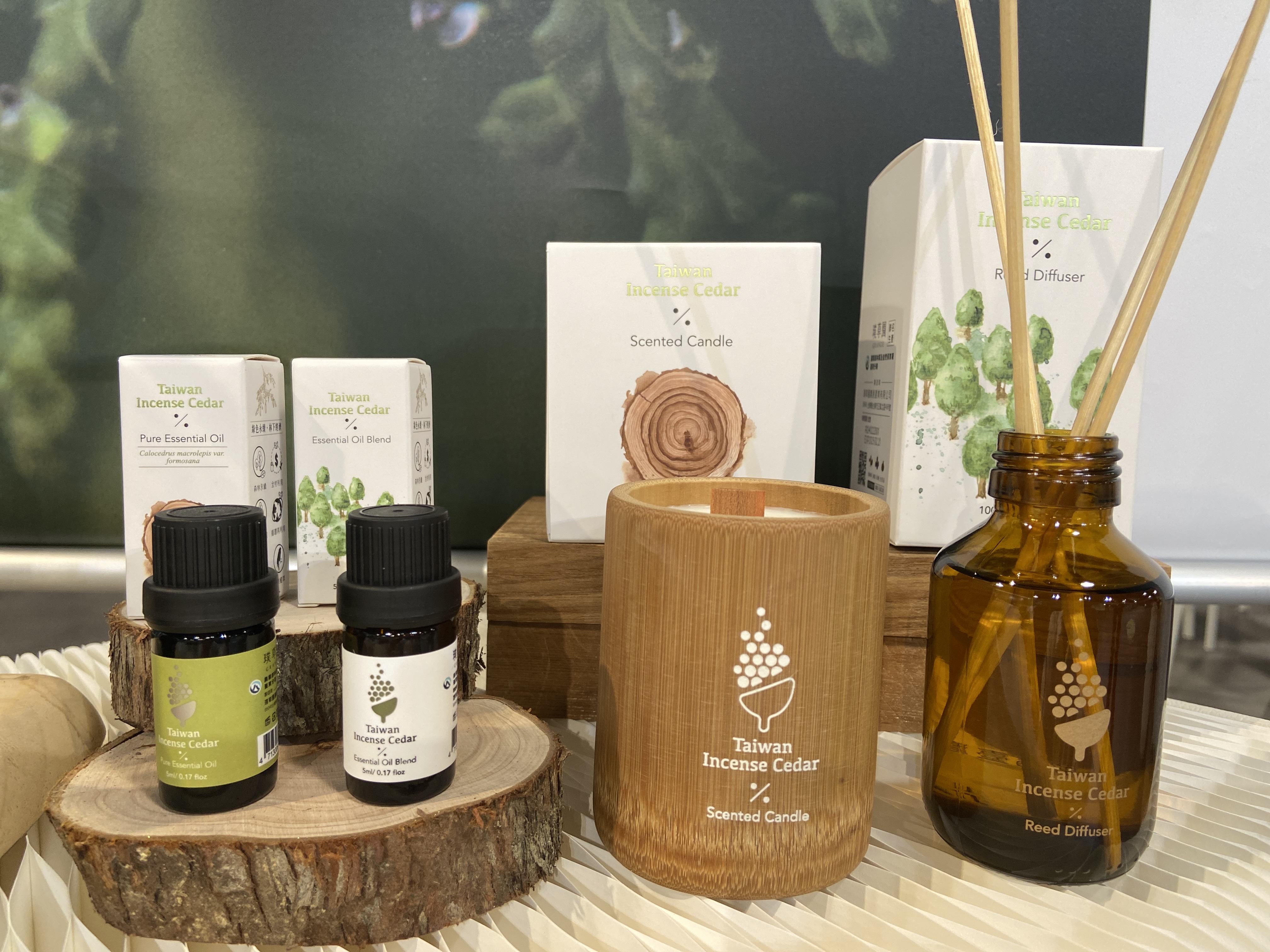 植萃系列精油有鎮靜身心等功效，讓使用者能一秒置身療癒山林。圖/取自農業部林業及自然保育署