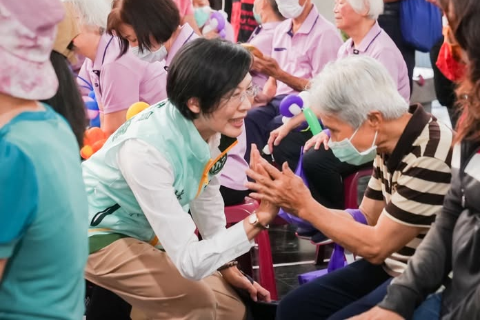 捲入助理費案的立委林岱樺將於11月1日舉辦造勢大會,正國會多位要角公開替她宣傳,引發外界關注。圖/取自林岱樺臉書