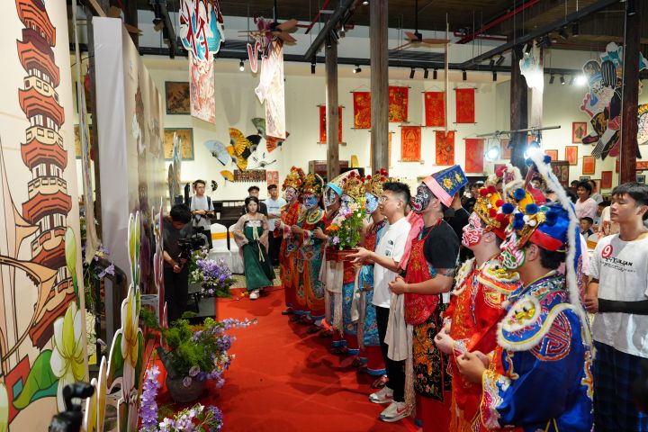 賽事同期還舉辦了優秀臉譜作品展、兩岸家將文化交流會、臉譜非遺展演等系列特色活動。圖/主辦方提供