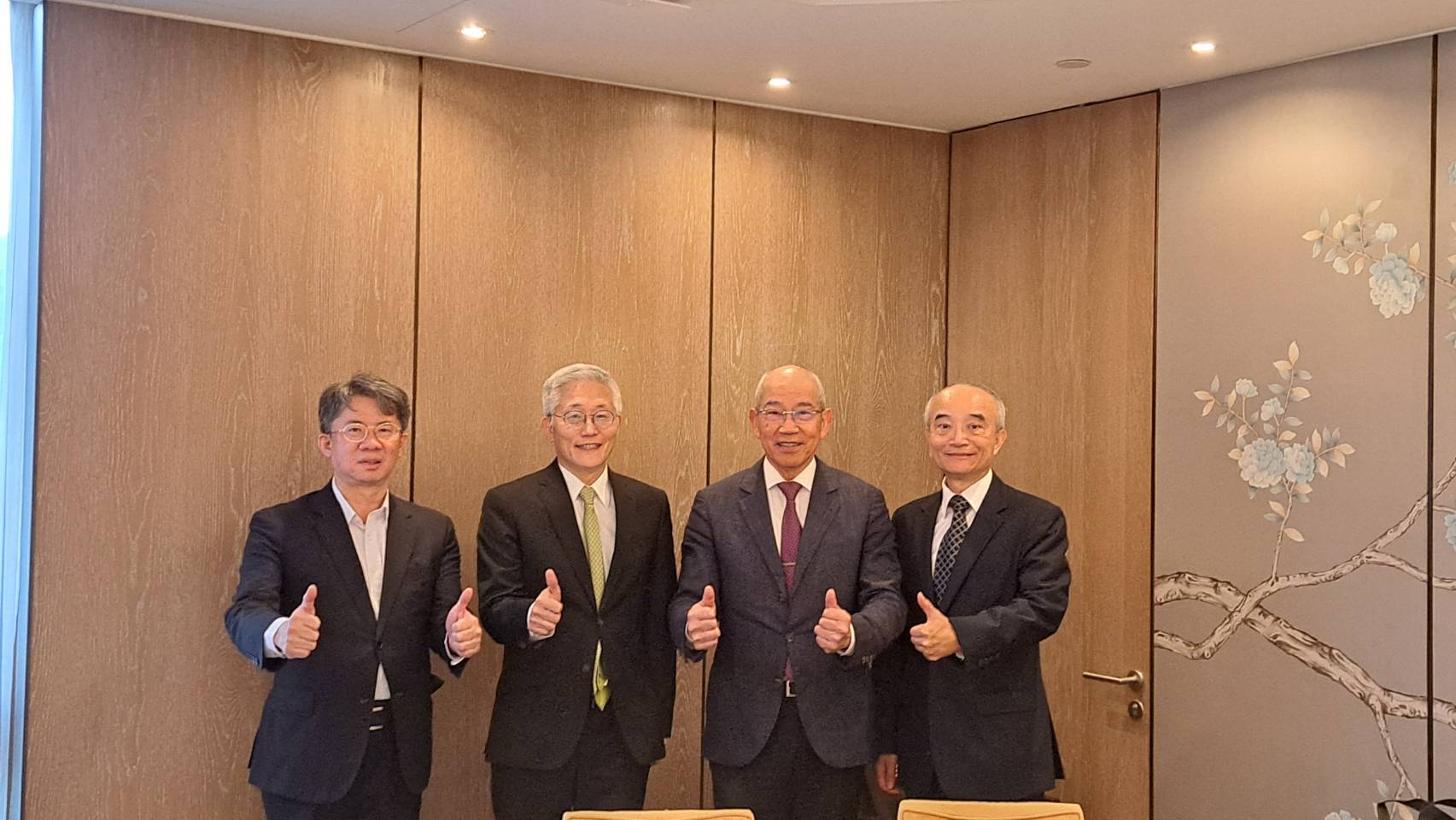 上市櫃公司協會94%會員希望下任總統發展兩岸關係、降低台灣的地緣政治風險。記者宋秉忠攝