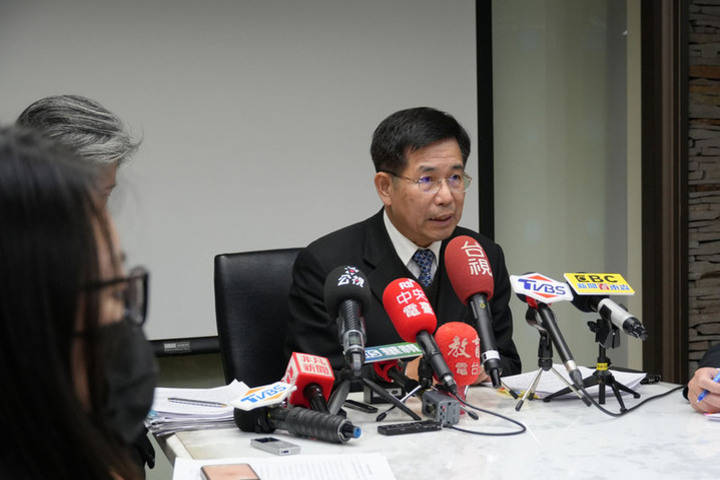 教育部長潘文忠說明校園安全諮詢會結論。圖/取自中央社