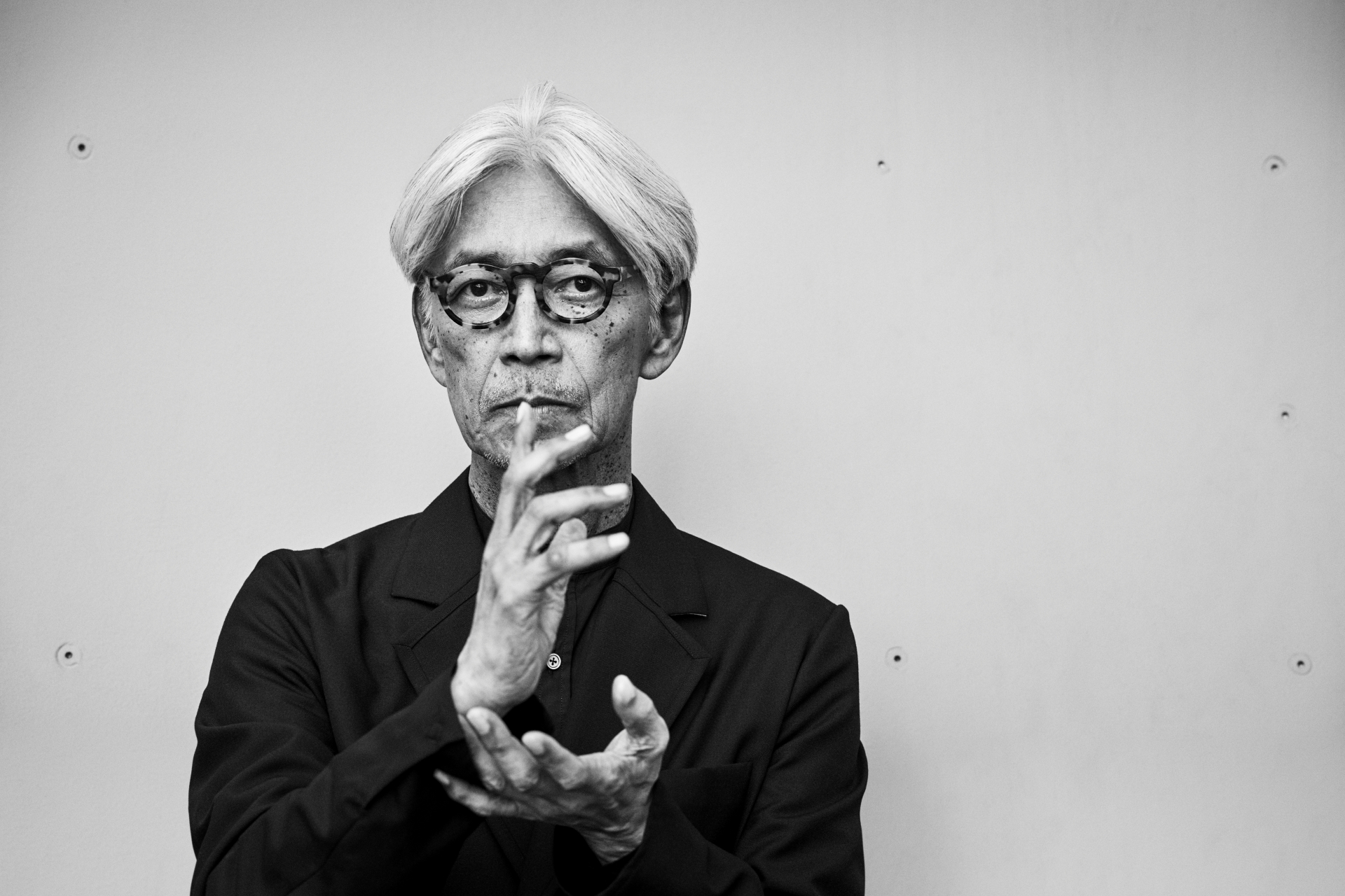 樂迷暱稱坂本龍一為「教授」。圖/國家兩廳院提供、攝影©Luigi and Iango 