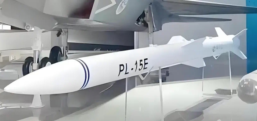 【印巴開戰】PL15隱藏了射程？央視：解放軍全力生產霹靂-15
