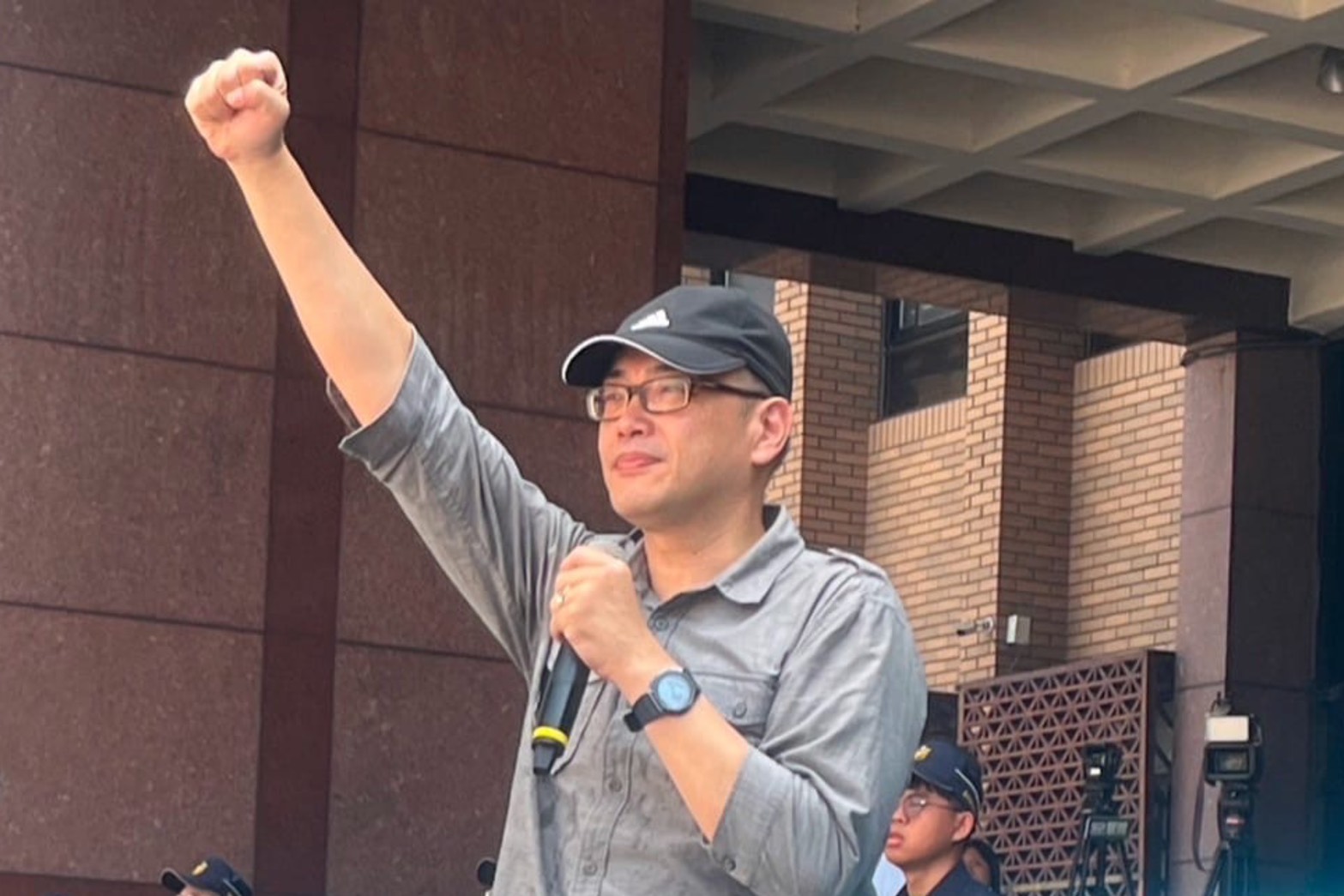 毛嘉慶捲性騷擾　民眾黨這樣回應 