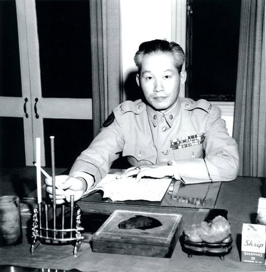 孫立人二戰時率中國遠征軍新38師，在緬甸仁安羌擊潰日軍，解救7,000餘名被圍英軍，改寫滇緬戰場局勢，史稱「仁安羌大捷」。圖／取自楊渡臉書