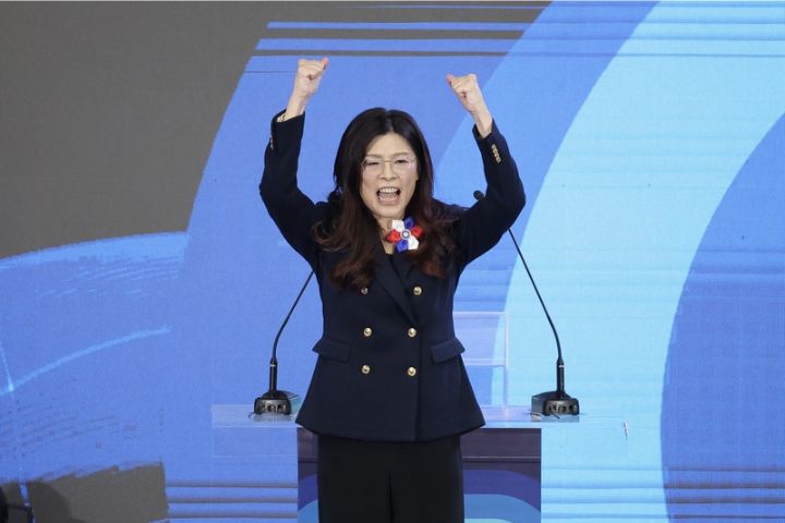 【梅花專論】鄭麗文接手百年老店任重道遠