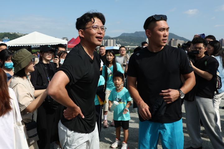 川普擬擴大對台軍售 傳美方施壓立院 在野黨批干預內政
